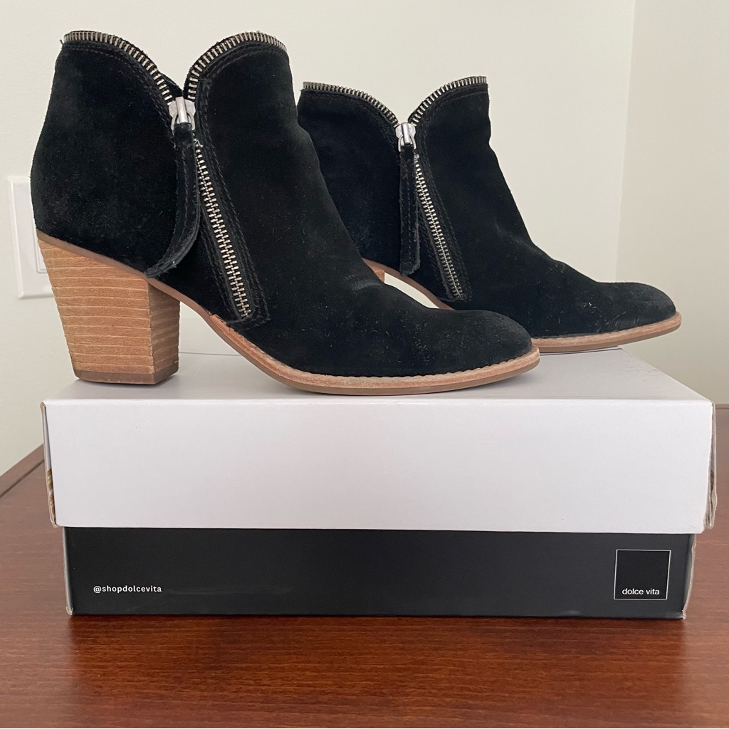 Dolce Vita Jana Black Suede Bootie In 7.5